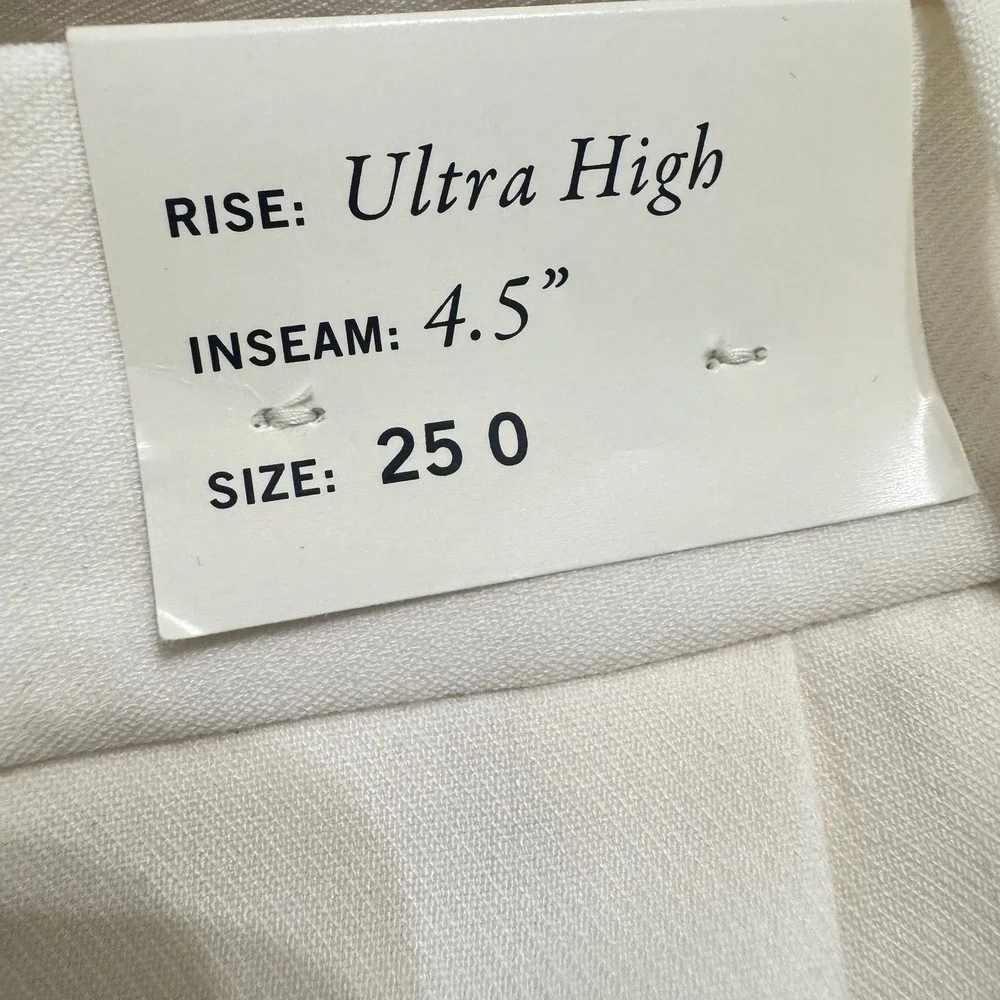 Abercrombie & Fitch Sloane Curve Love Shorts 25 0 Cream New Pleated High Rise - Picture 10 of 11